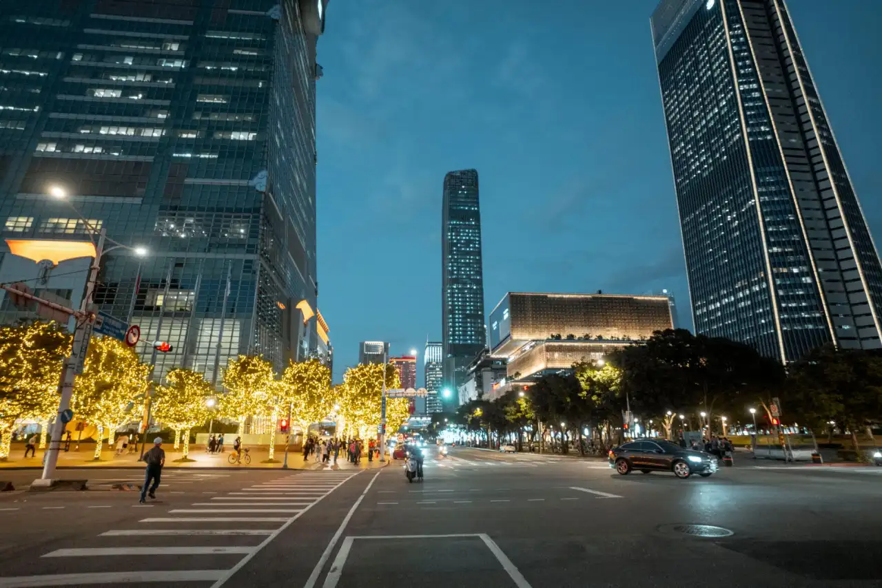 企业办公设备与电脑配件采购指南：如何挑选高性价比的数码产品